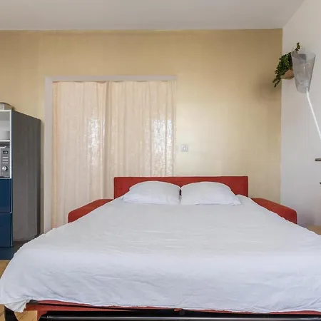 Le Passage - Lumineux à La Madeleine Albi